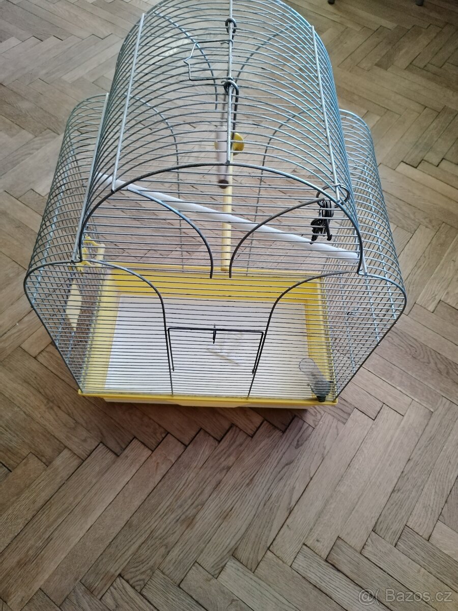 Klec pro papoušky