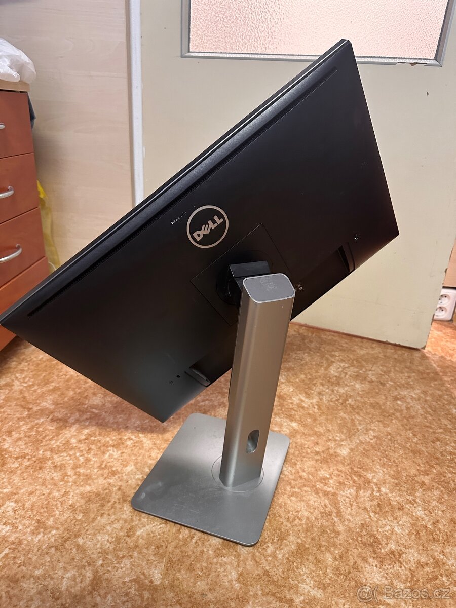 DELL U2415b 27”