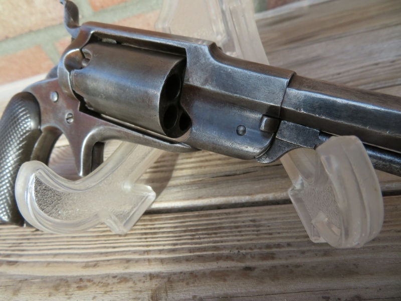 Rarytny perkusny  vreckovy revovler zn Remington Beals