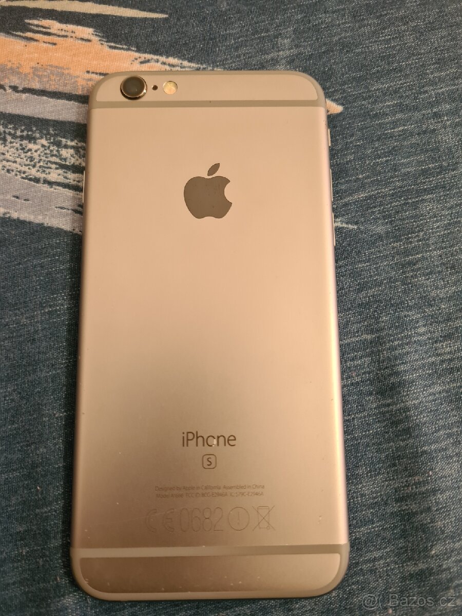 Apple iPhone 6s 64gb baterie 100%