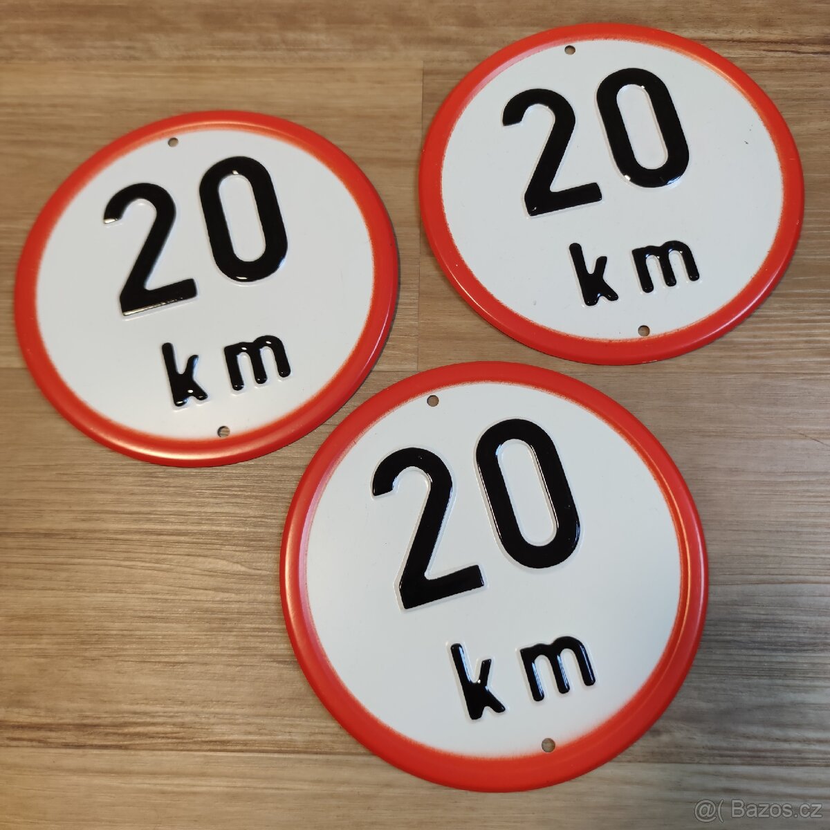 Traktor 1x Nová plechová cedule 20 km