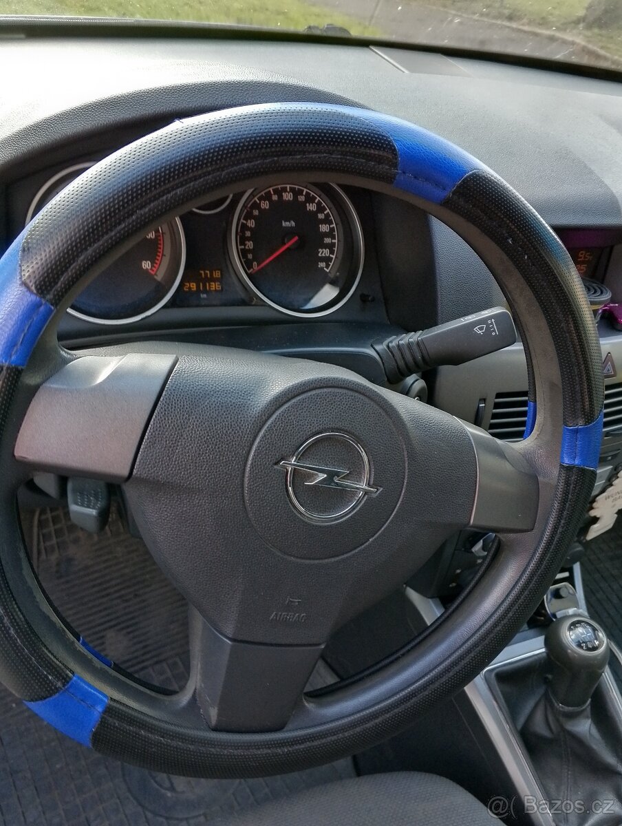 Opel Astra H 1.7 cdti