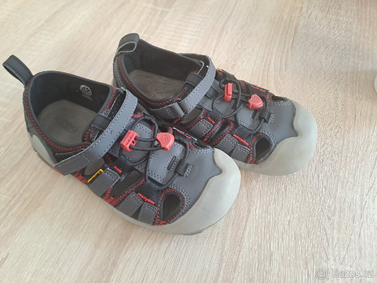 Boty keen vel. 35