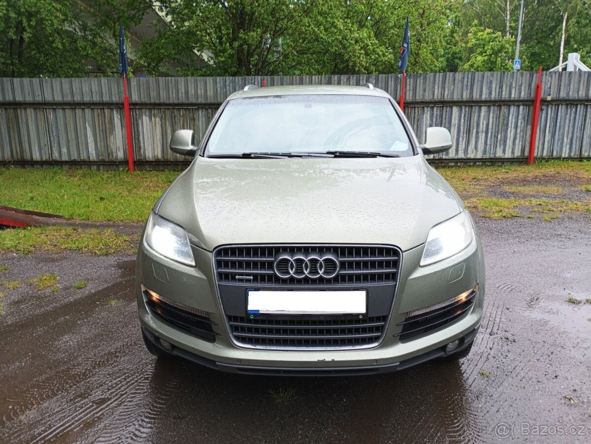 Audi Q7 XBUGQ1