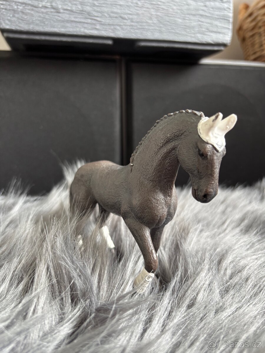 Schleich kůň