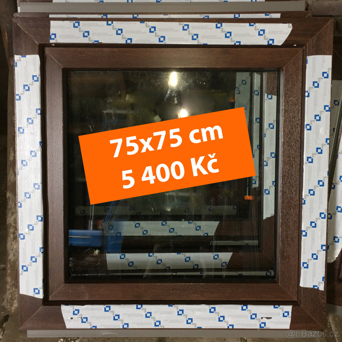 75x75 cm ořech