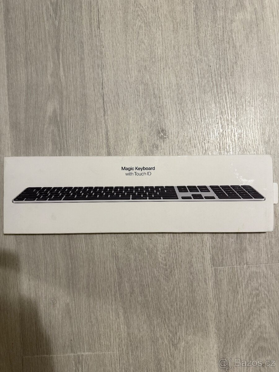 Apple Magic Keyboard witch Touch ID