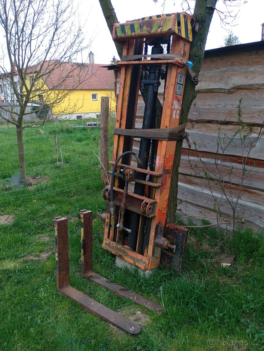 Vidle za traktor