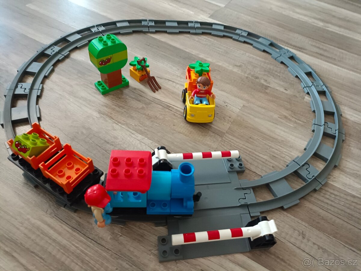 Lego Duplo parní vlak a koleje, přejezd 10810