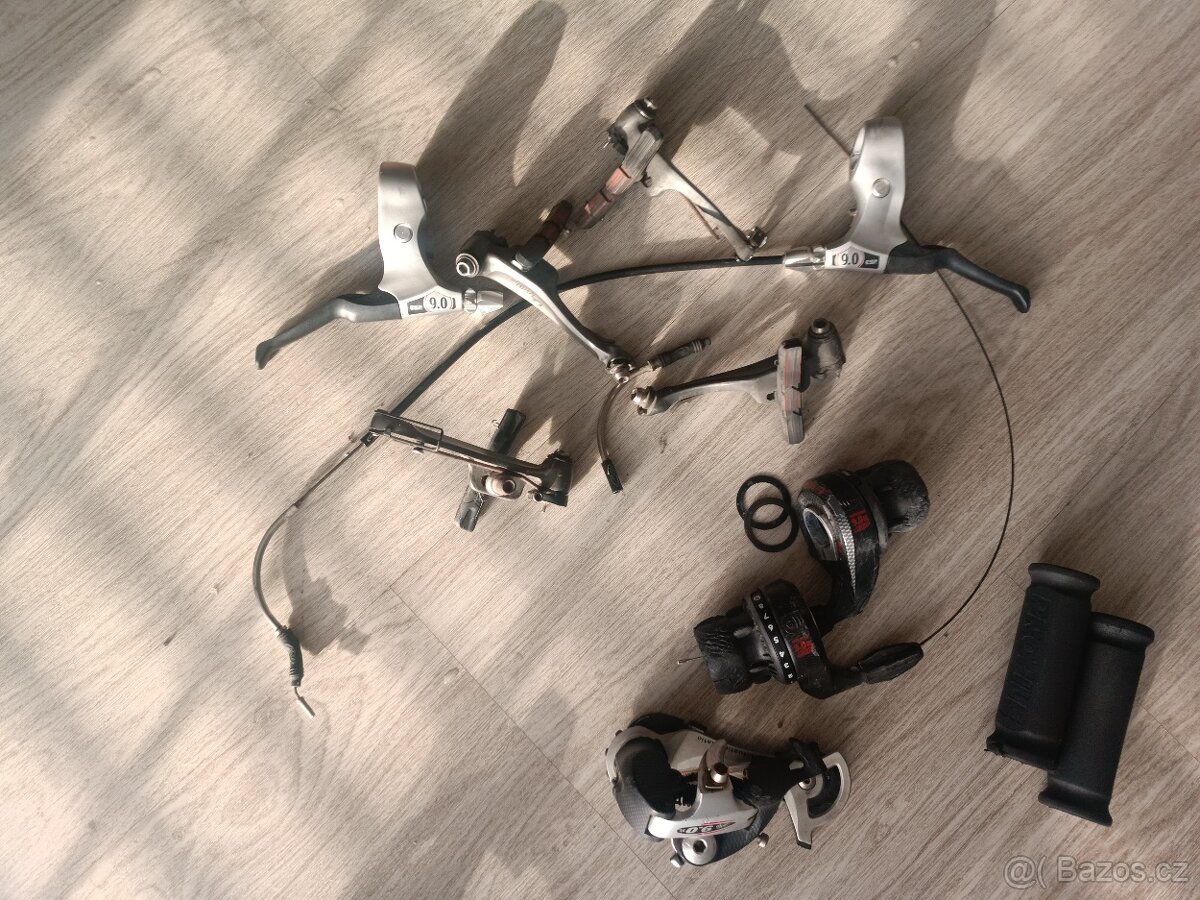 SRAM 9.0 řazení, přehazka, páky,