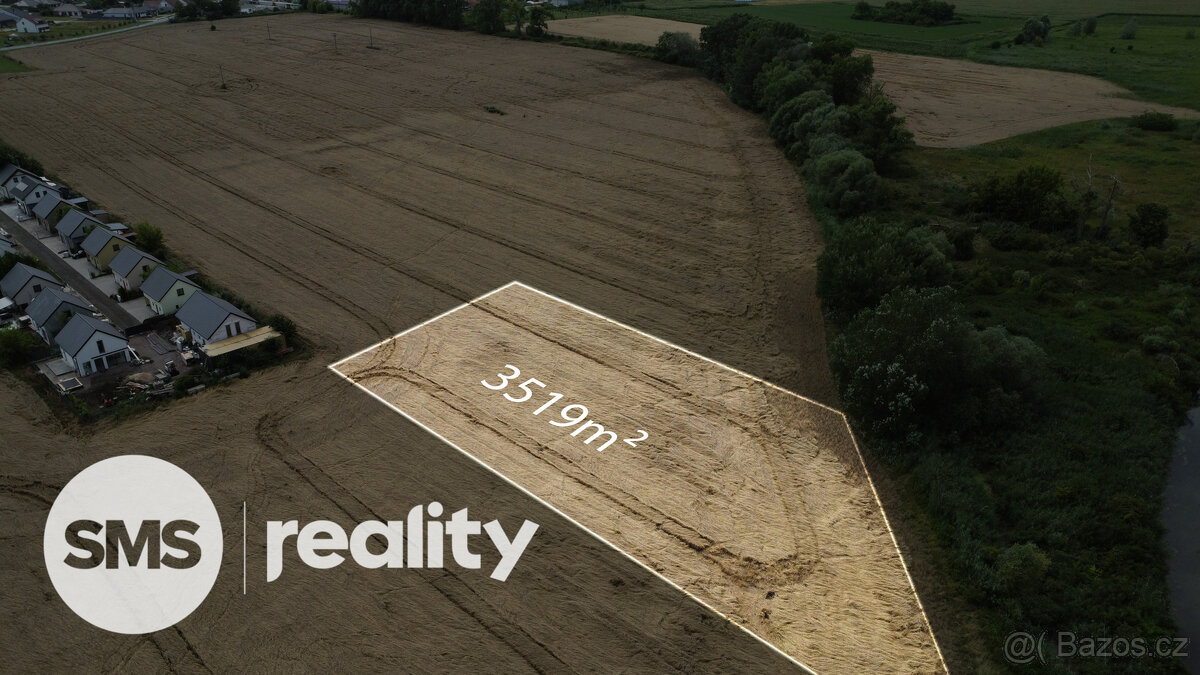 Prodej pole v blízkosti vodní nádrže Nové mlýny, 3519 m2