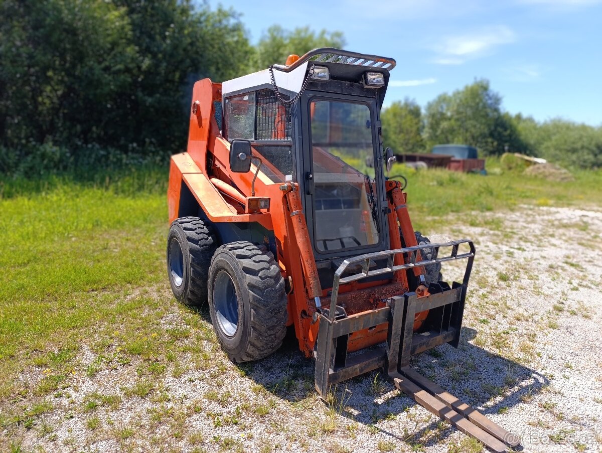 Locust 903 s TP a SPZ