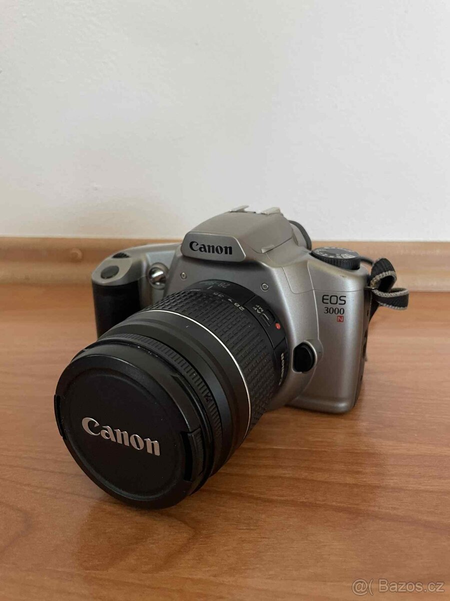 Canon EOS 3000N + obal