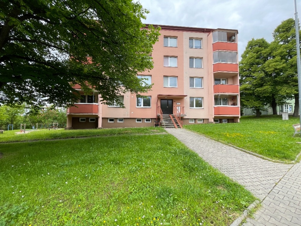 BYT 2+1 balkon Uherský Brod