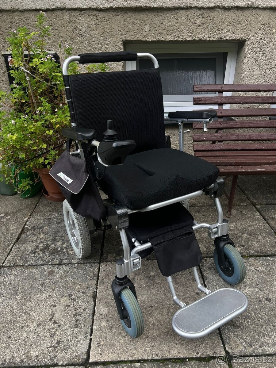 elektrický skládací vozík flexithrone DW12