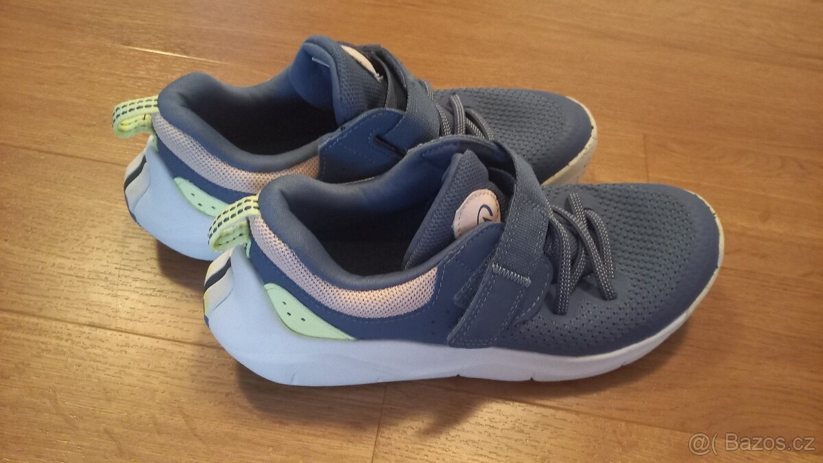 Dětské halové boty vel. 35