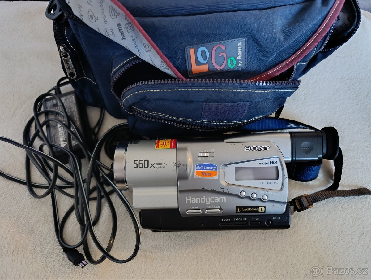 Videokamera Sony CCD-TR728E