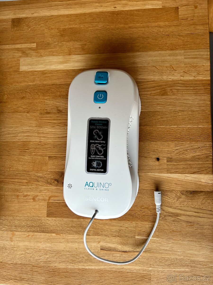 Robotický čistič oken