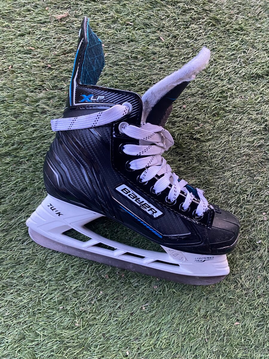 Brusle BAUER XLP - Junior, velikost 41-42
