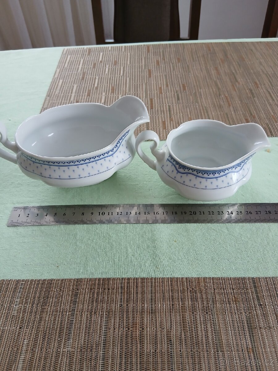 Bílý porcelán retro ,značený