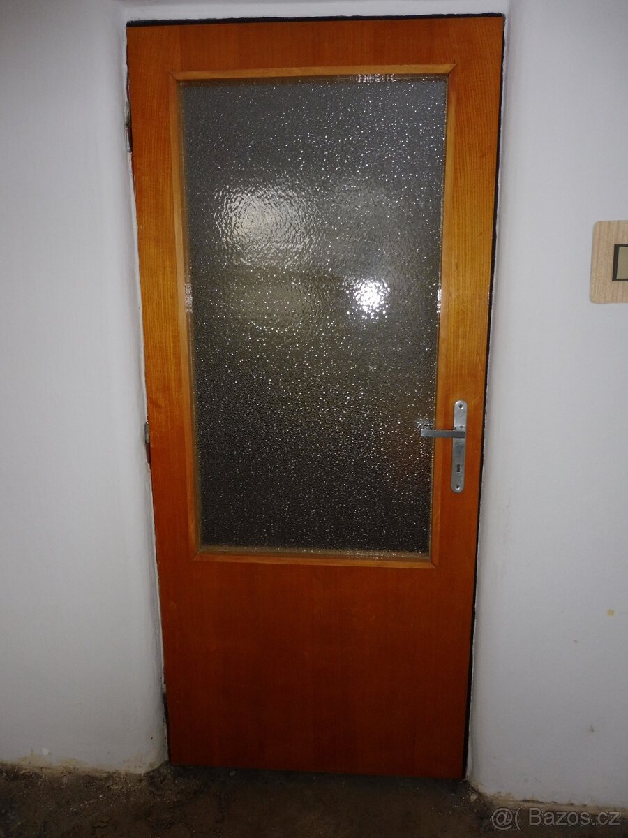 Dveře 80   levé a pravé