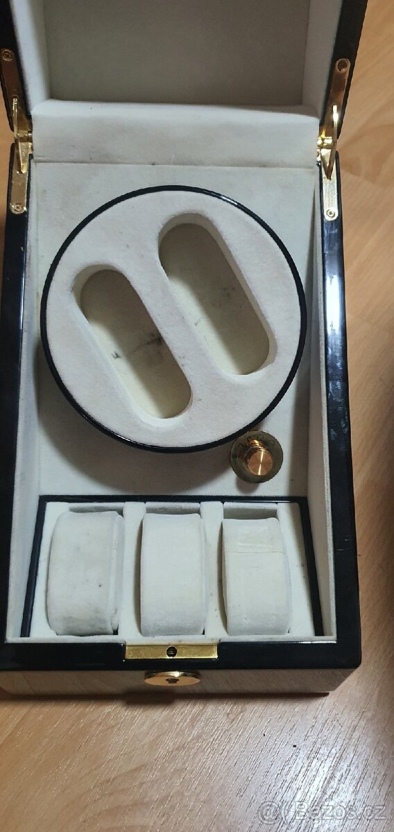 Prodám automatické natahování hodinek