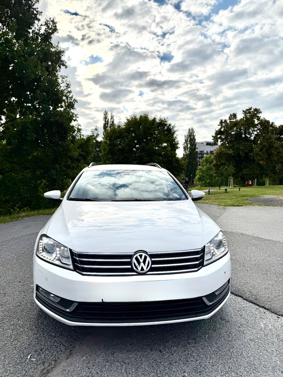 Volkswagen Passat, 2.0TDI 103KW Automat serviska Passat B7 O