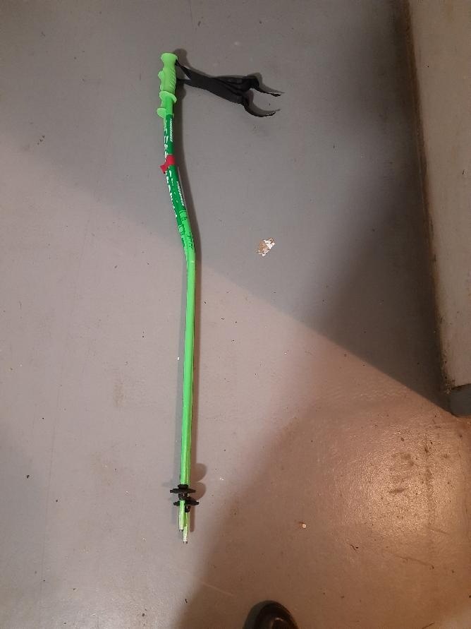 hůlky komperdell, leki 105cm závodní zahlé