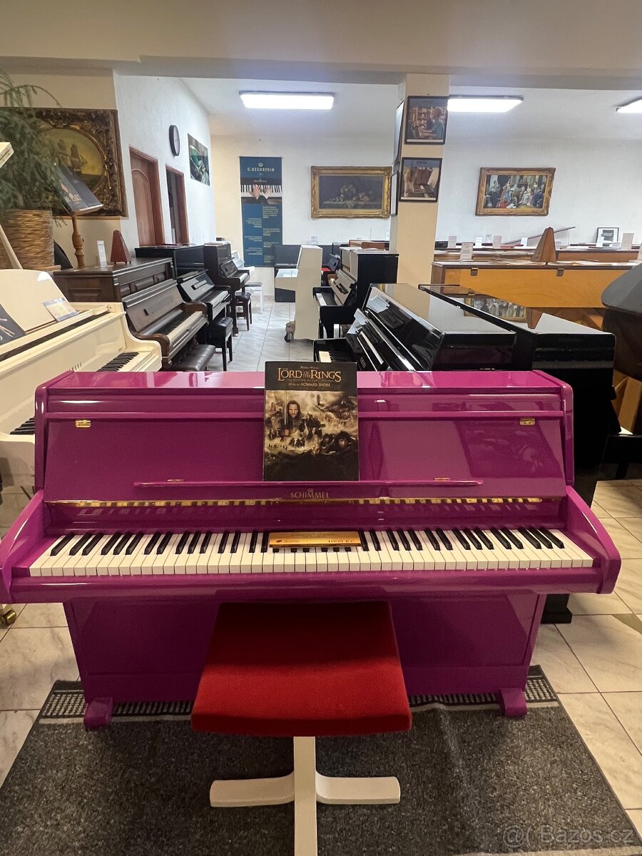 Růžové piano Schimmel se zárukou 2 roky, doprava zdarma