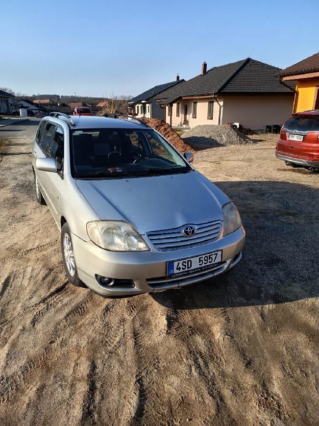 TOYOTA Corolla combi 2,0 4D