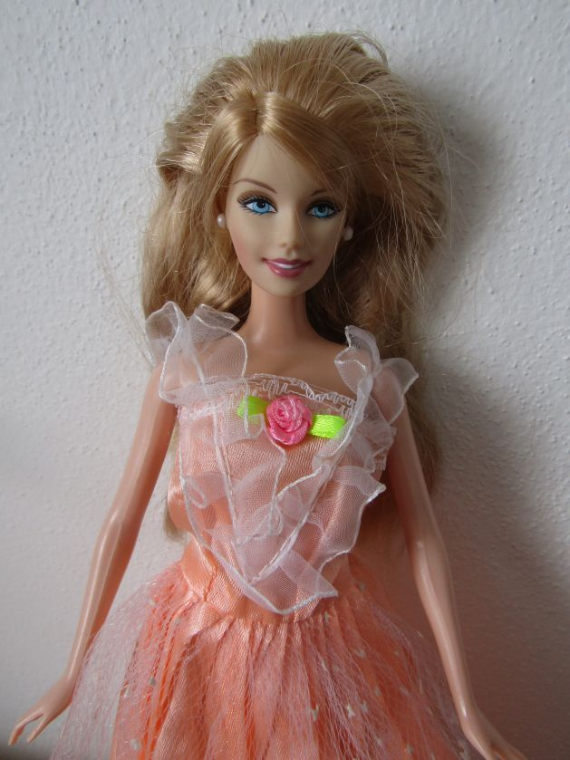 Panenka Barbie Happy Birthday – 330 Kč