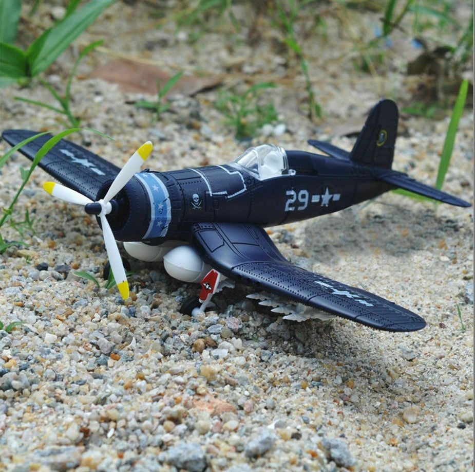 4D model nacvakávací stavebnice Corsair F4U (tmavý) 1:48