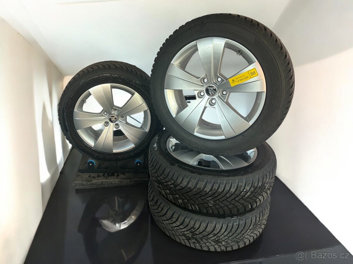 Originální alu kola Škoda 5x112 + zimní 215/55r17