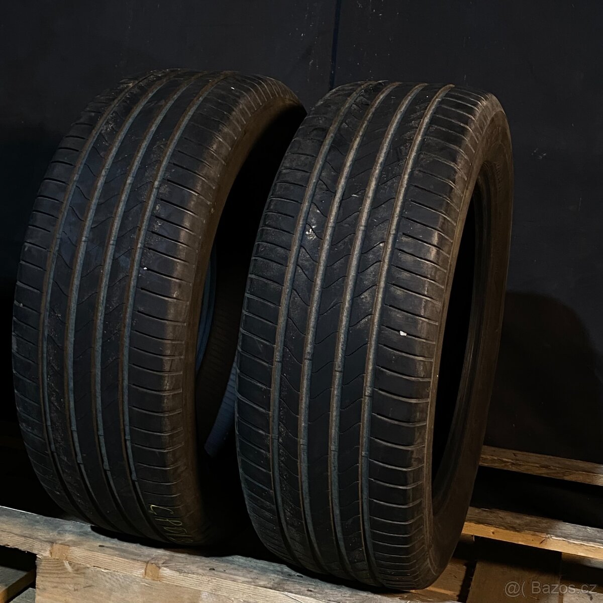 Letní pneu 235/55 R18 100V Bridgestone 5mm
