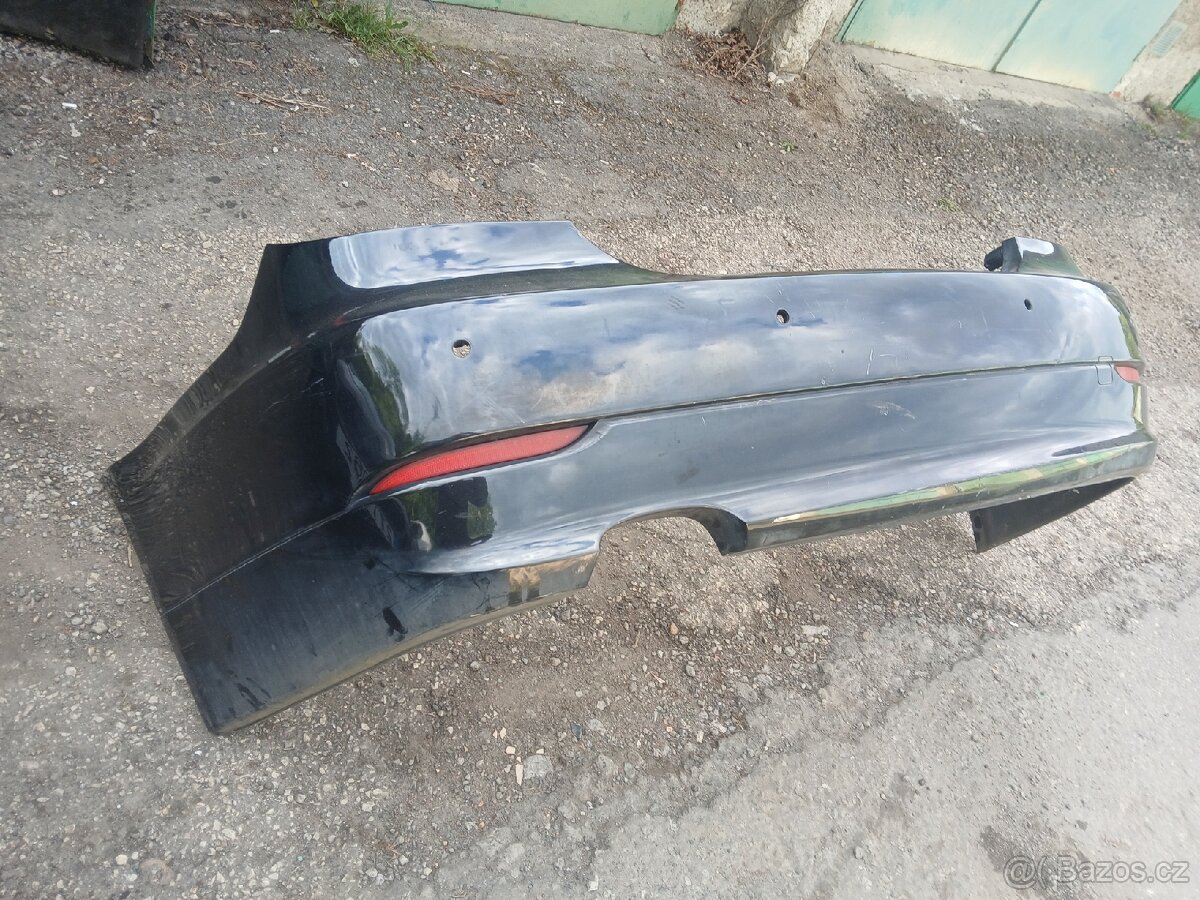 Zadní nárazník z BMW e60 lci