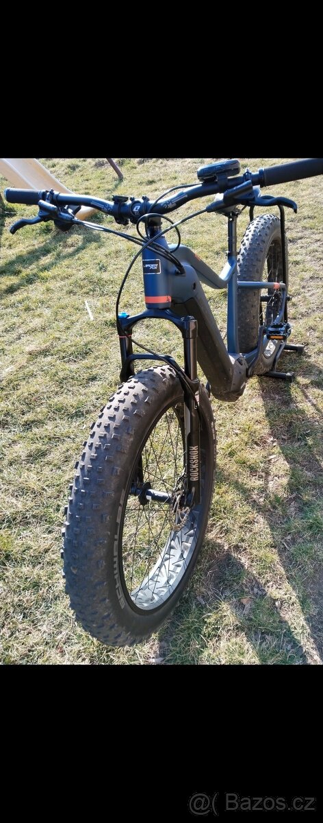 Prodám fatbike leader Fox.velikost rámu 18(M) kola 26.Plaste