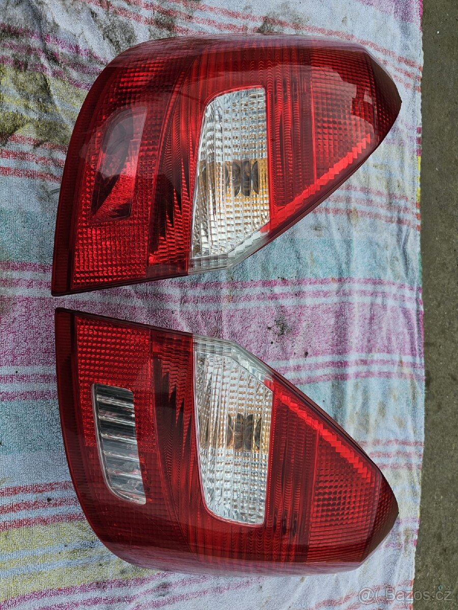 Zadní Světla Fabia 2 Kombi.