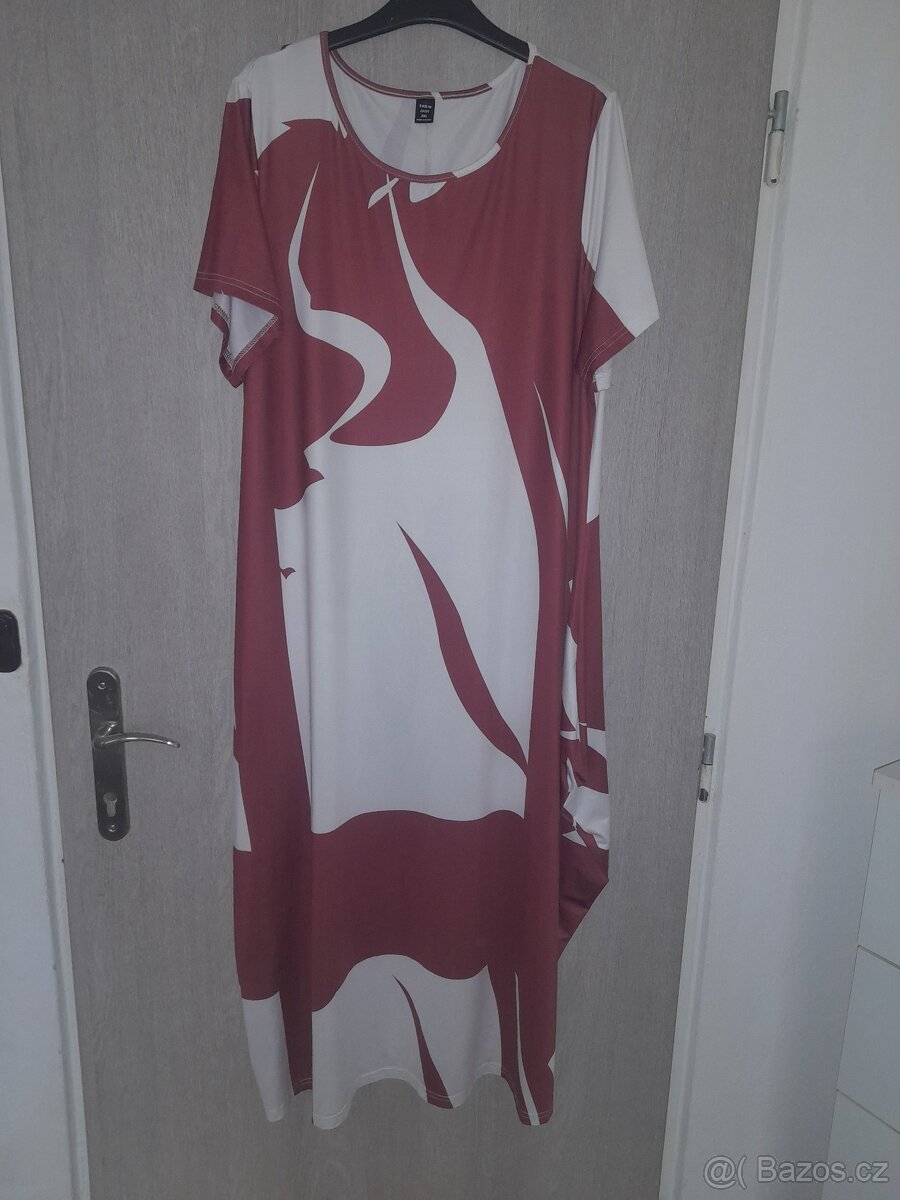 Šaty xxxl