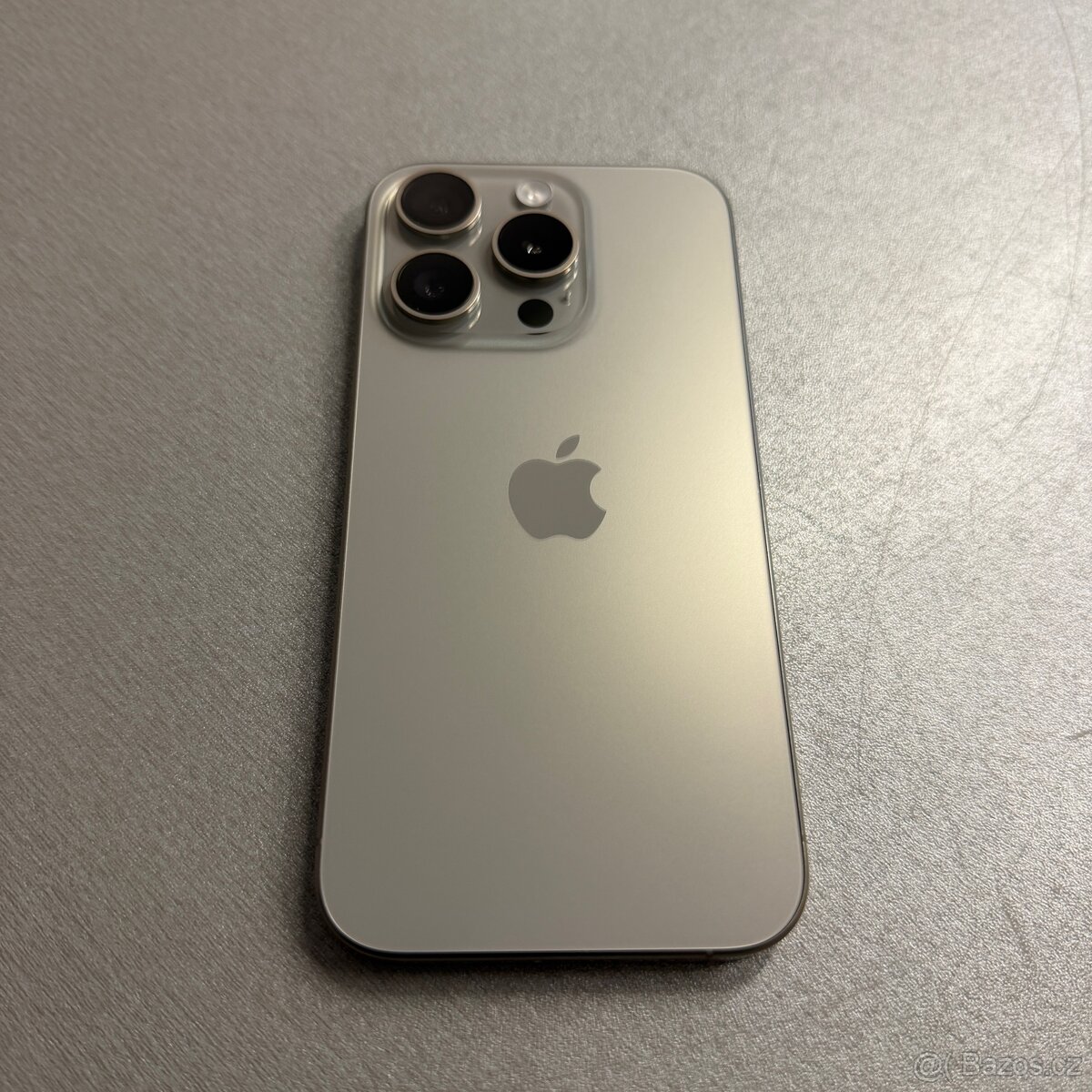 iPhone 15 Pro 256GB, 100% baterie, jako nový, rok záruka