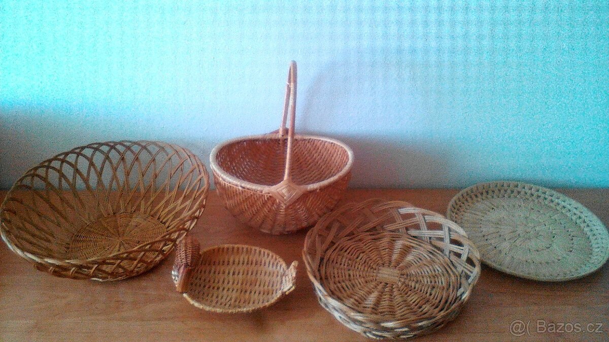 Retro košíky-proutěné,plast,kov; krabičky,dózy-kov, plast