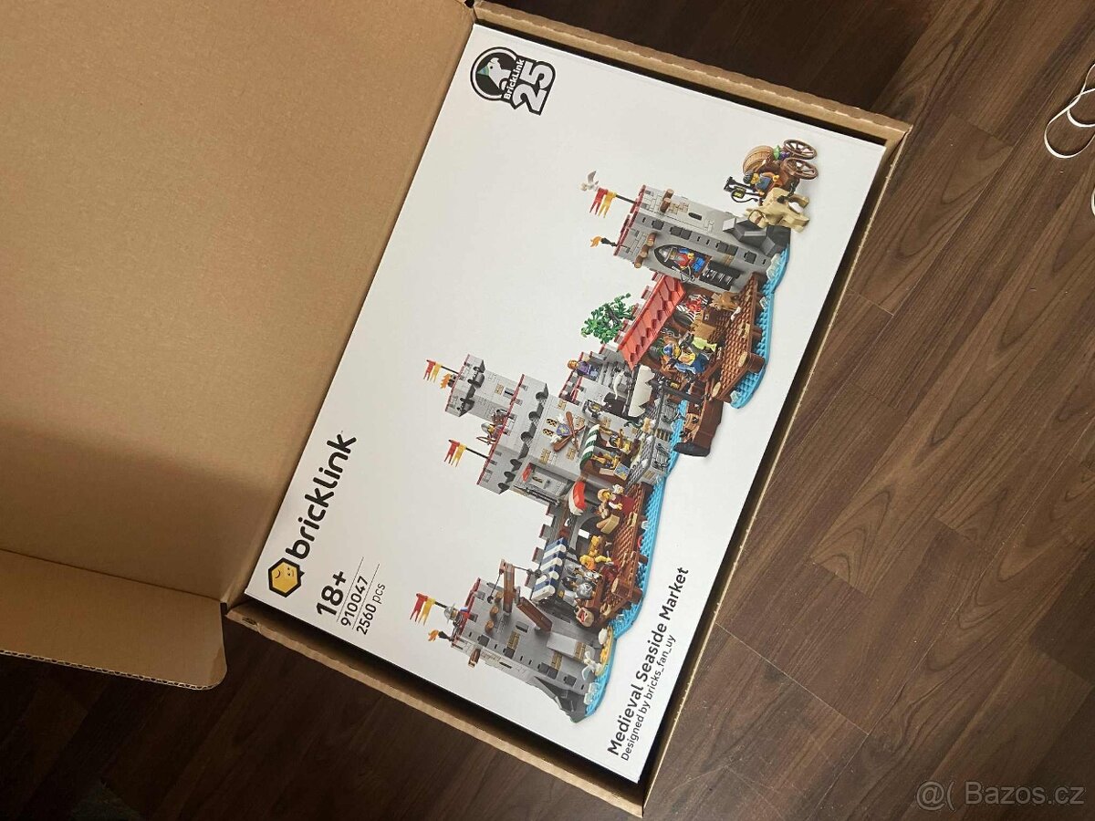Lego Medieval Seaside Market