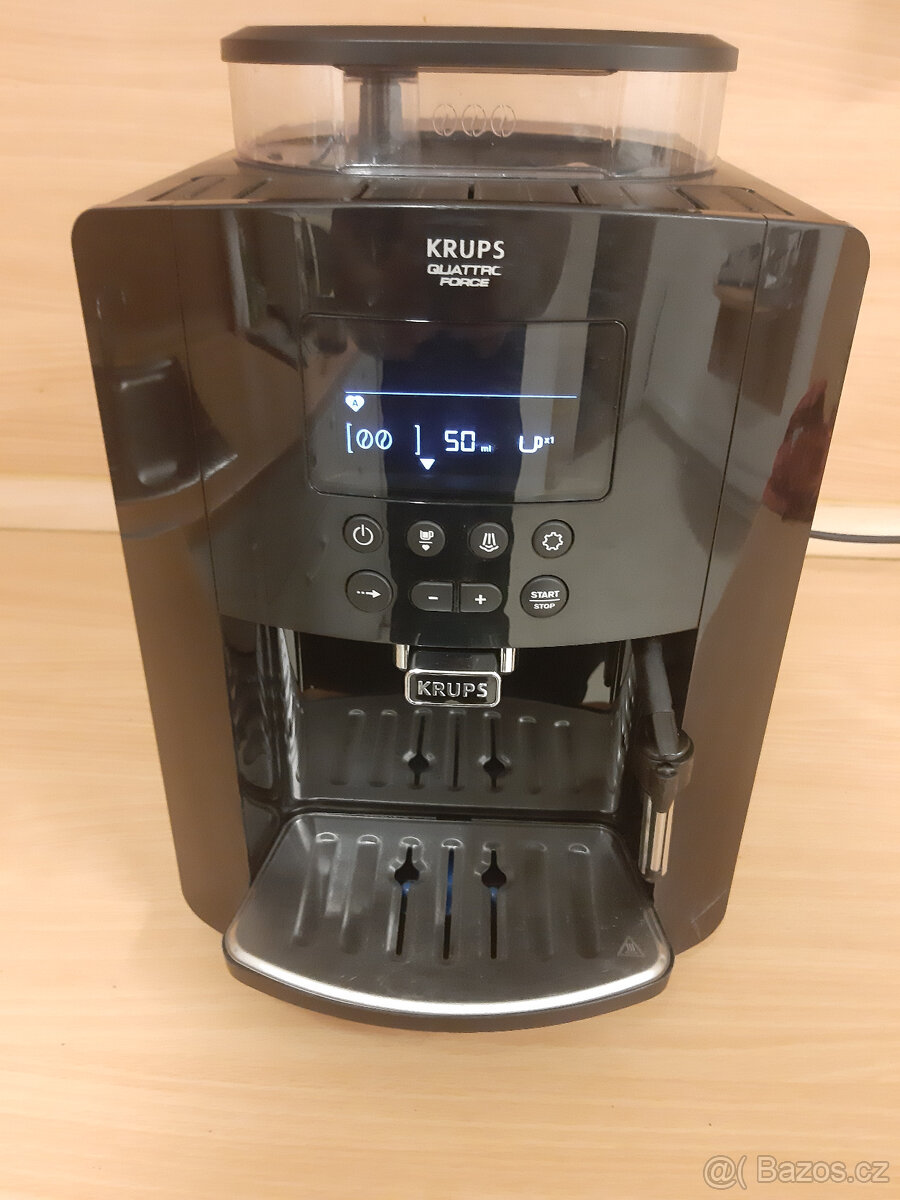 Prodám plně funkční kávovar Krups EA81