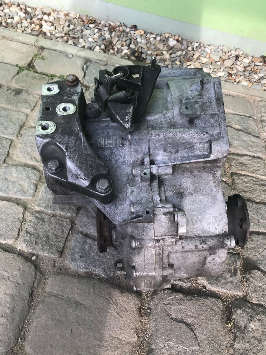 Manuální převodovka 6q z 2.0TDI 103kw z Passat B6 . Záruka