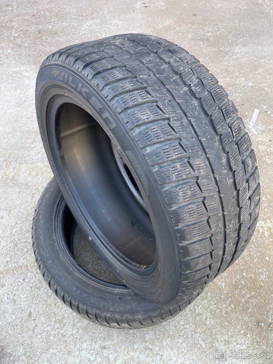 235/50R18 Falken