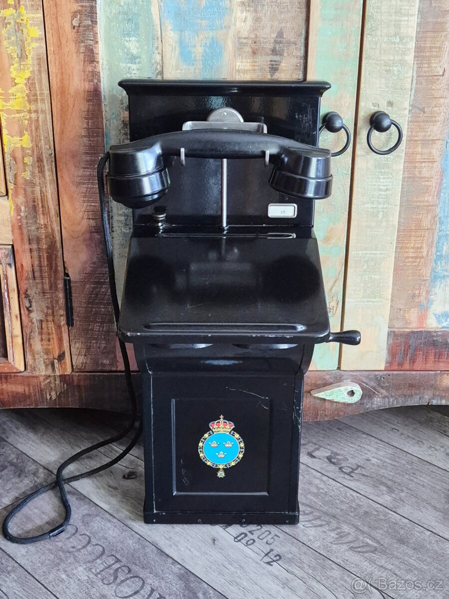 Starožitný krásný telefon L.M.ERICSSON AC-140, rok 1933