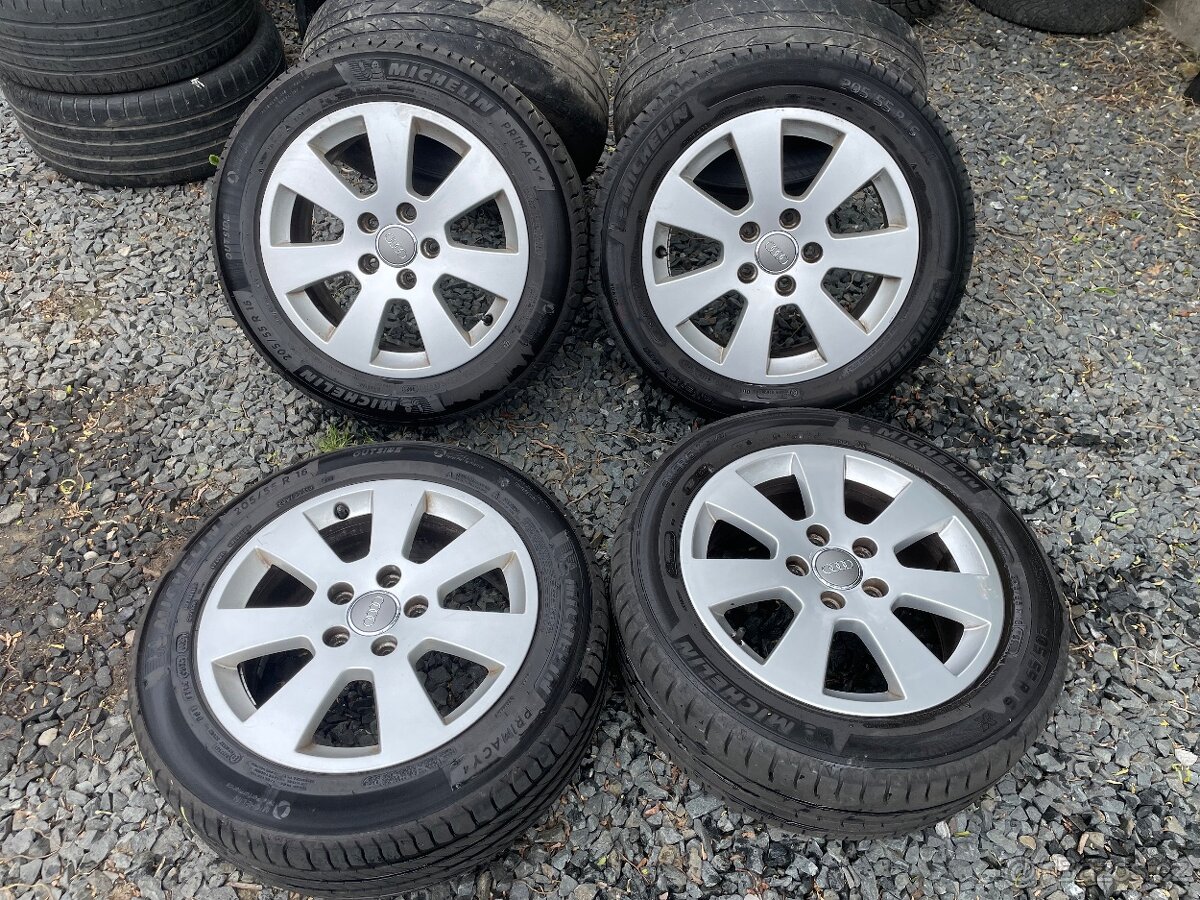 Alu kola Audi 5x112 R16