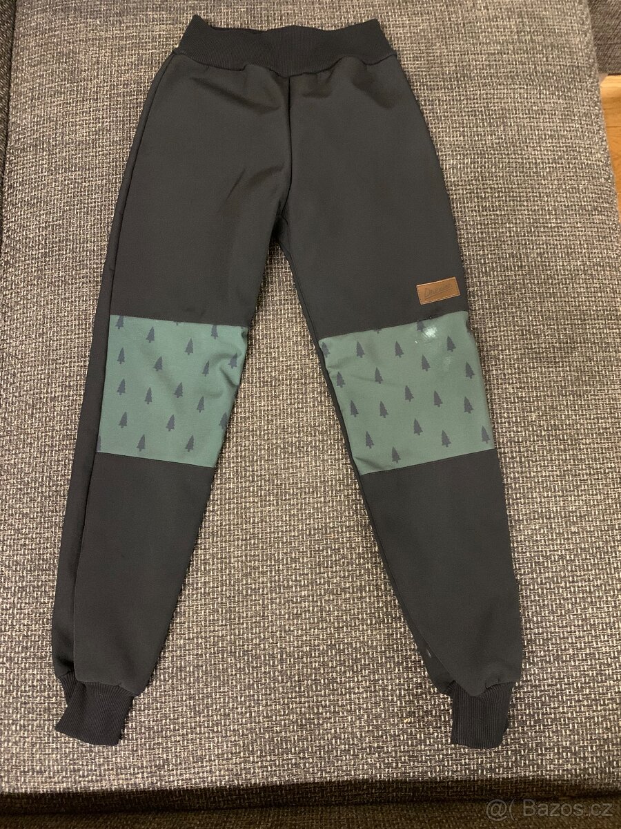 Softshellové kalhoty