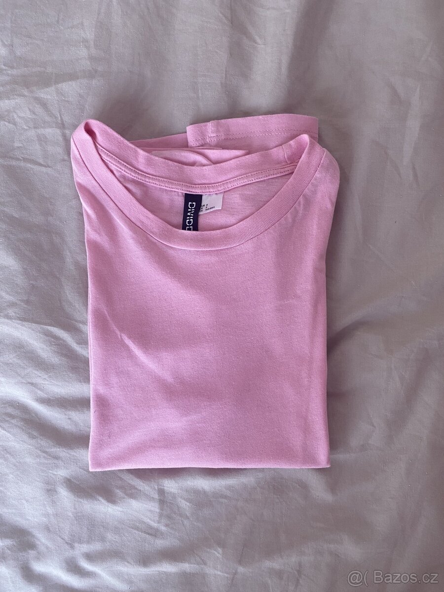 Růžové tričko s nabíranými rukávky
