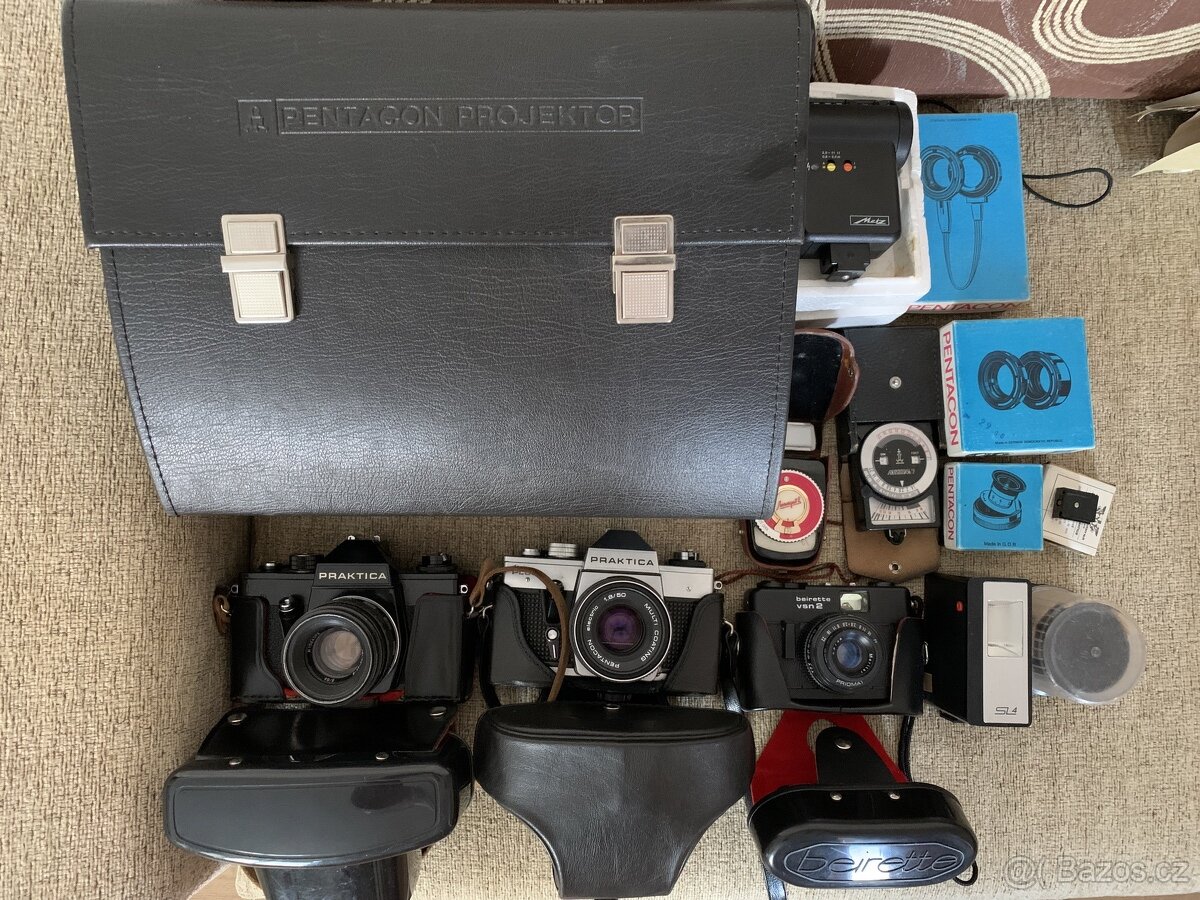 kamery, objektivy a moc jiného retro, GDR