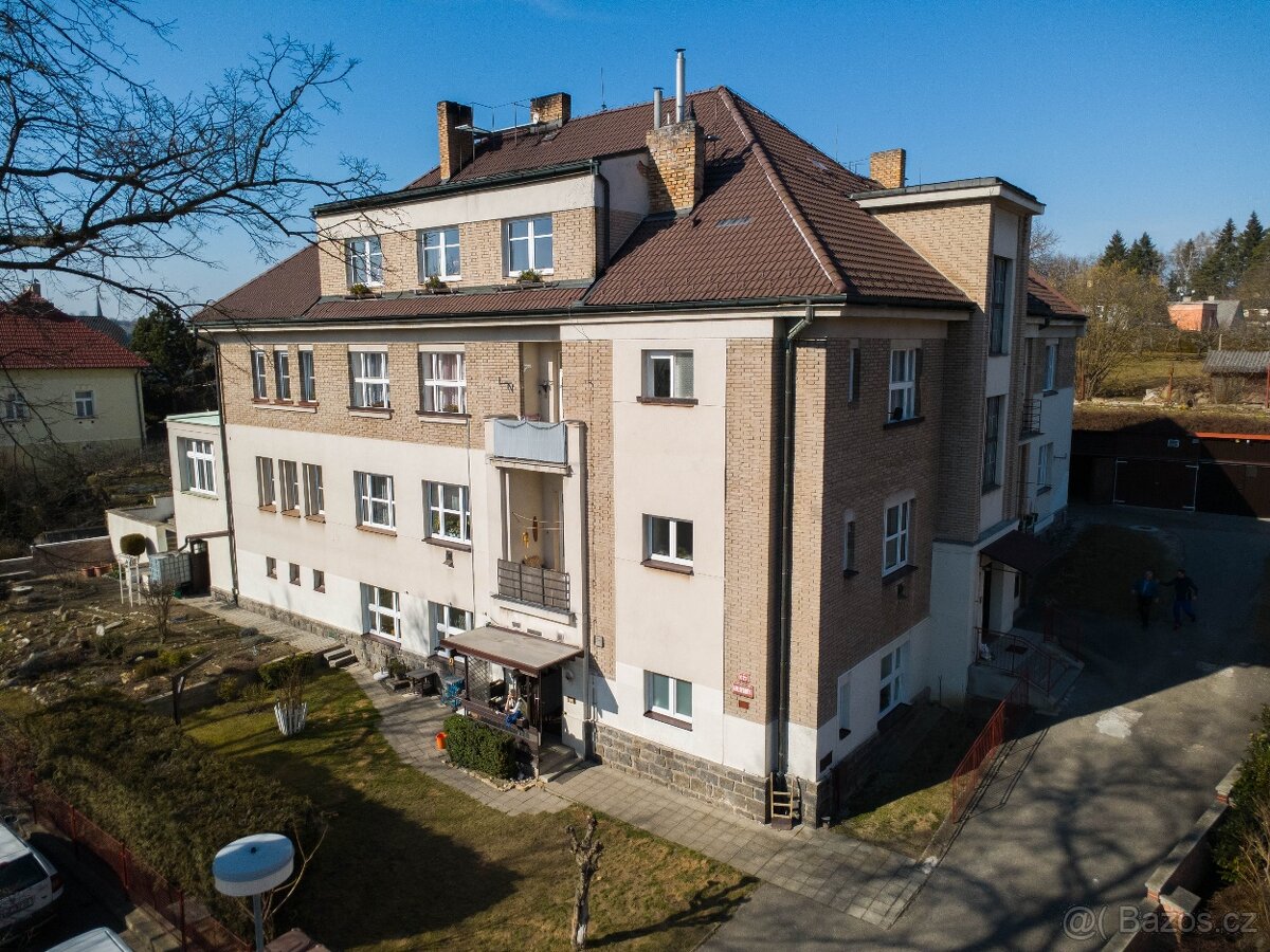 Prodej cihlového bytu 3+kk,92m2,garáž,Milevsko,okr. Písek